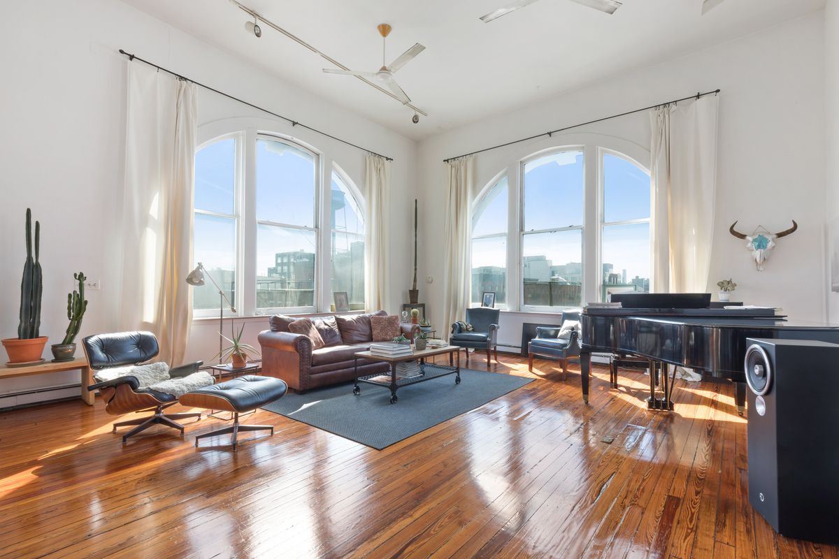 Real Estate Image 2